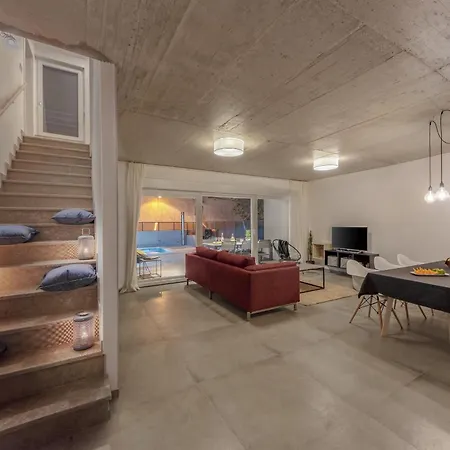 Villa San For 6 Persons In Medulin With Fitness And Only 2 Km From The With Sea View *