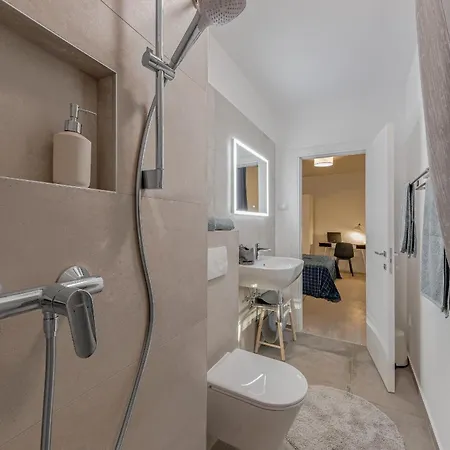 San For 6 Persons In Medulin With Fitness And Only 2 Km From The With Sea View