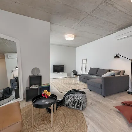 San For 6 Persons In Medulin With Fitness And Only 2 Km From The With Sea View *